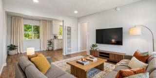 428 N Chorro Gallery 1