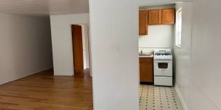 5424 Fifth Avenue Gallery 115