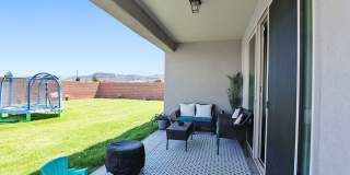 Beautiful 4 bedroom home with Solar Panels Gallery 35