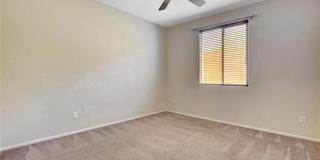 Gated community - 4 bedrooms - 3 baths Gallery 13