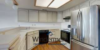 2BR/2BA Condo Overlooking the Bay - Water/Sewer/Garbage included! Gallery 5