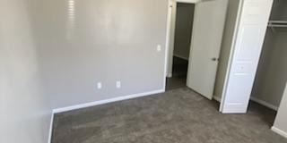 River Walk Apartments Gallery 350