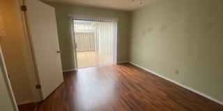 2 bedroom plus den 2 bathroom Gallery 6