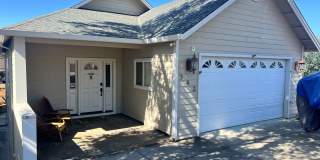 Spacious 3BD/3BA – Lake Access Living in Gated Copperopolis Community Gallery 1