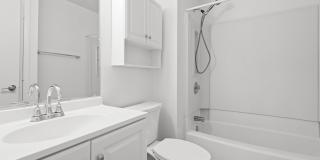 Condo in Chapel Hill Gallery 16