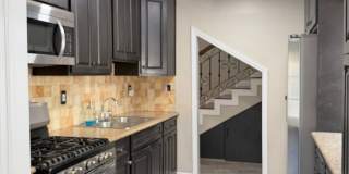 5 Bed 3 Bath House Available Now! Gallery 16