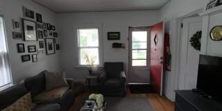 Beautiful 2-bedroom Charmer in Aksarben Gallery 3