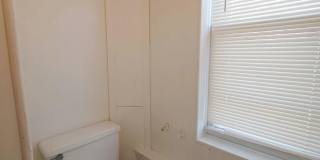 818 WYNNEWOOD Road Gallery 24