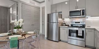 Reveal Skyline Gallery 40