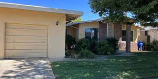 6801 Las Palamitas Way - South Land Park Duplex with central heat and air. Close to shopping and schools. Gallery 1
