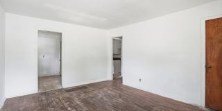 7827 Rugby Avenue Gallery 4