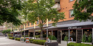 Residences on the Avenue Gallery 39