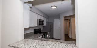 Emerald Apartments Gallery 22
