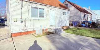 24612 Berry Avenue Gallery 21