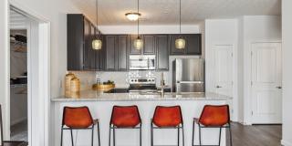 Luxe at the Highlands Gallery 19