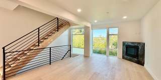 2025 Built Queen Anne Townhome with Rooftop & Water Views Gallery 8