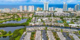 2421 Northeast 10th Street Gallery 33