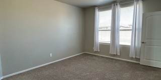 Recently REDUCED!  Beautiful 5 Bedroom Home in Desert Ridge Gallery 21