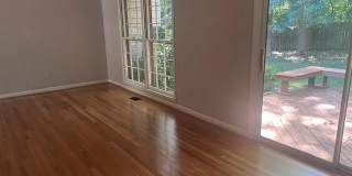8523 TYSONS Court Gallery 4