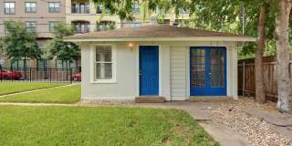 6/3 *West Campus* Walk to UT 6/3 *West Campus* Walk to UT Gallery 24