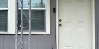 Great Home Located in the Lawton Heights Area! Pets Negotiable with Owner Approval! Gallery 3