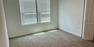 Large almost new 5-bedroom home in the Arbors Gallery 16