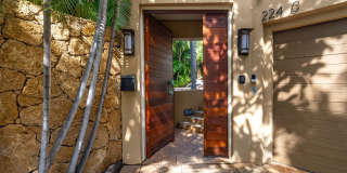 Diamond Head Luxe Five-Bedroom Estate with Private Pool Gallery 58