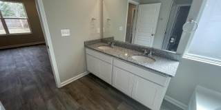 213 Burnston Way Gallery 14