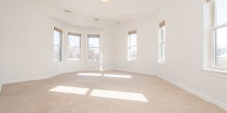 845 W ALTGELD Street Gallery 15