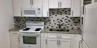 5530 N Lakewood Cir N Gallery 1