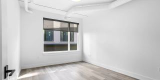 The Brit Apartments Gallery 72