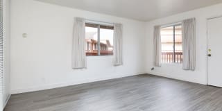 Garden Hill Apartments Gallery 36