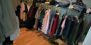 16611 Space More Circle Gallery 1