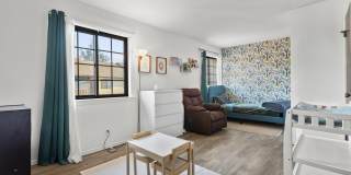 237 Strawberry Hill Avenue Gallery 23