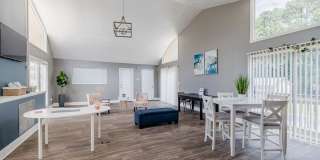 Premier Club Gallery 19