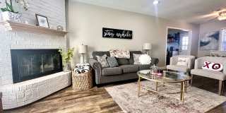 Where Charm, Cozy, and Tech Terrace Collide | Fully Furnished & Pre-Leasing For 8/1 Gallery 4