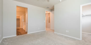 Beautiful 3 Bed, 2.5 Bath Townhome Beautiful 3 Bed, 2.5 Bath Townhome Gallery 7