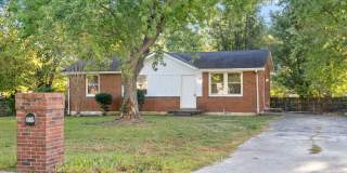3 Bedroom Pet Friendly Home For Rent Close To Post! Gallery 1