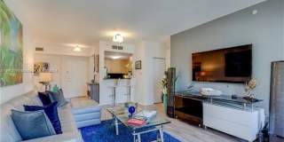 511 Southeast 5th Avenue Gallery 9