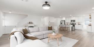 Newer townhome in the NW Gallery 10