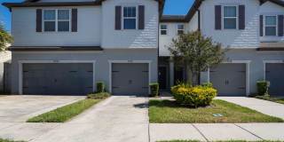 Meticulously Maintained Townhome at Magnolia Park! Gallery 1