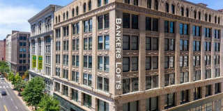 901 Washington Ave Gallery 1