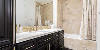 Fully Furnished High Rise with Wynn Golf Course Views! Gallery 21