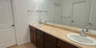2319 Independence Gallery 20
