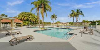 Fully Renovated Corner 2/1 Unit Gallery 42