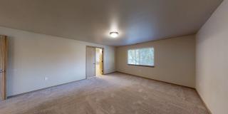 Clean Home with Lots of space ready to be your Home! Gallery 4