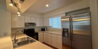 Chesapeake Bay Condo – One Block from the Beach! Gallery 7