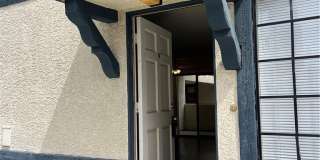 711 W Duarte Gallery 1