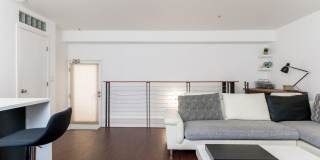 2 Bed 2 Bath in The Heart of Little Italy Gallery 8