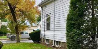 Single family in Newton Gallery 4